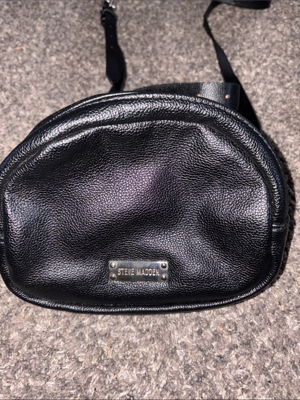 Steve Madden Black Pebbled Leather Mini Crossbody Belt bag